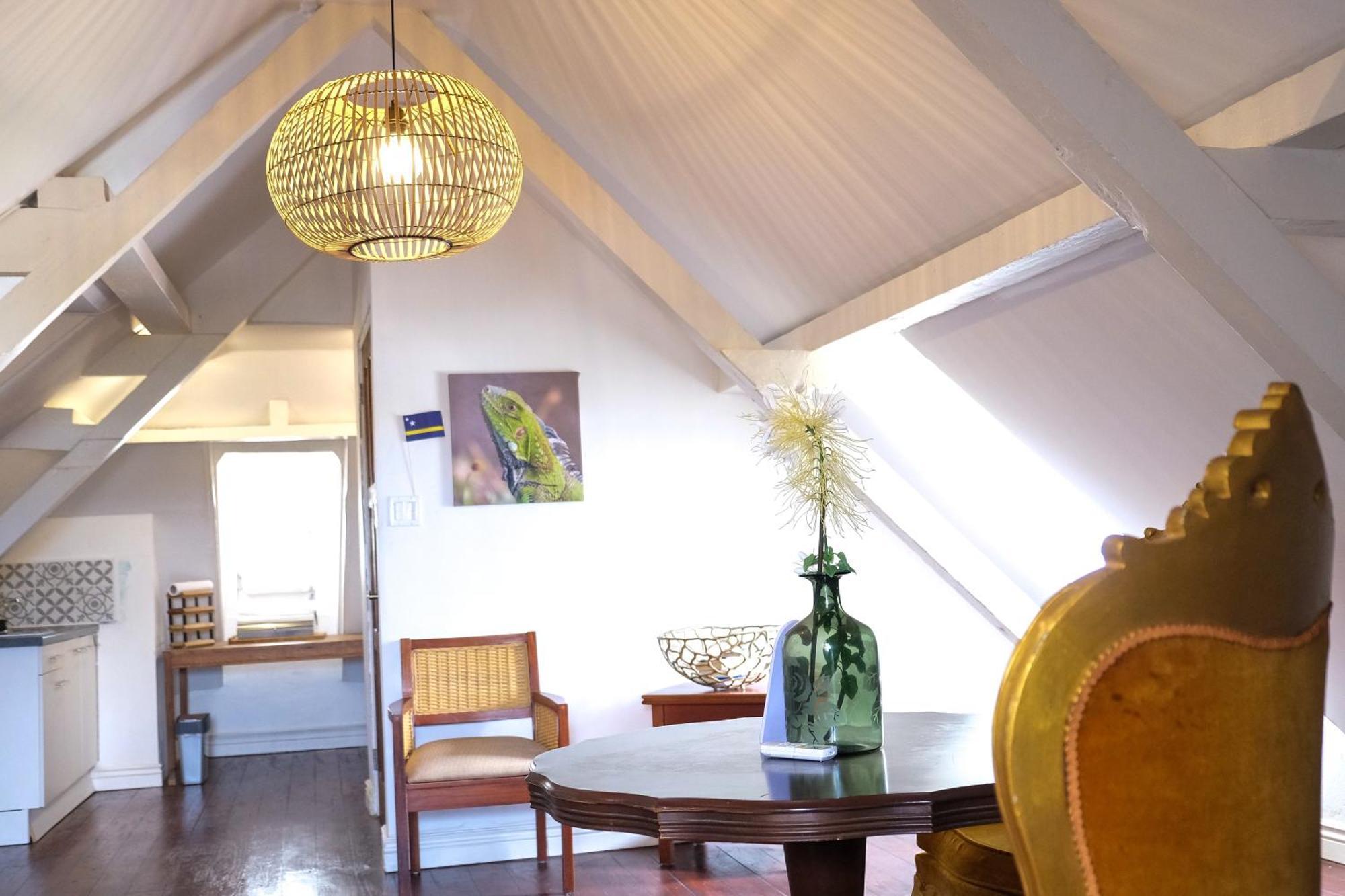 Bario Hotel Willemstad Ruang foto