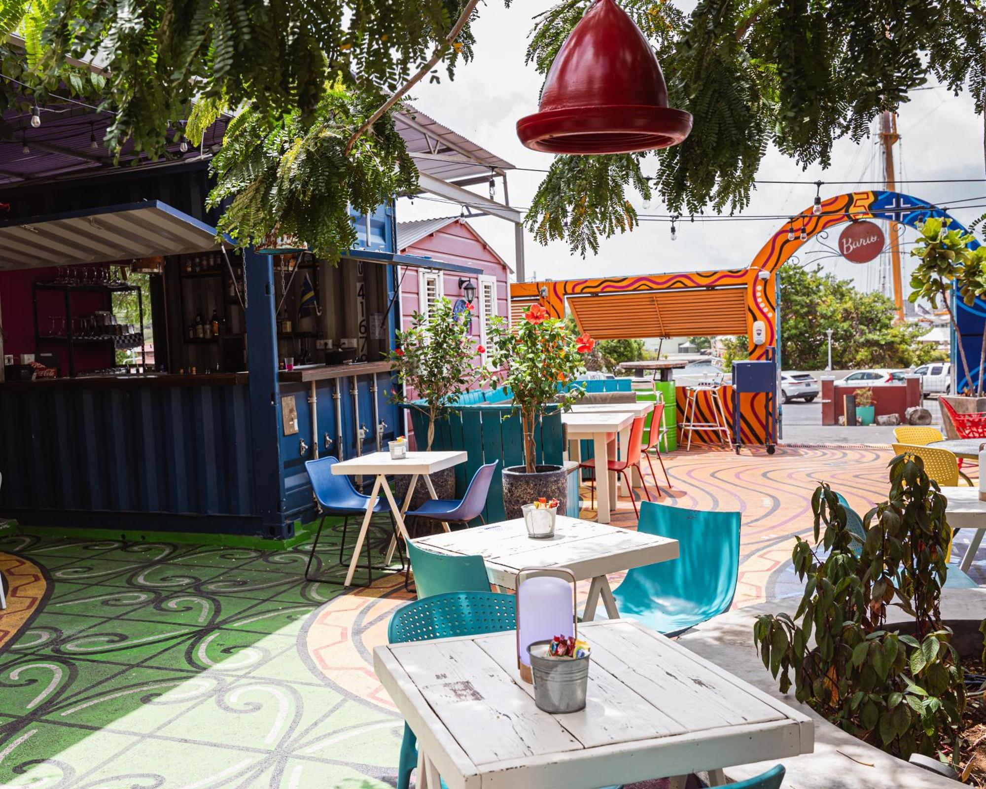 Bario Hotel Willemstad Bagian luar foto
